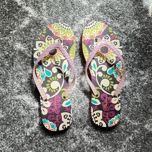 Vera Bradley flip-flops (purple pattern), Size 9, Lightly worn